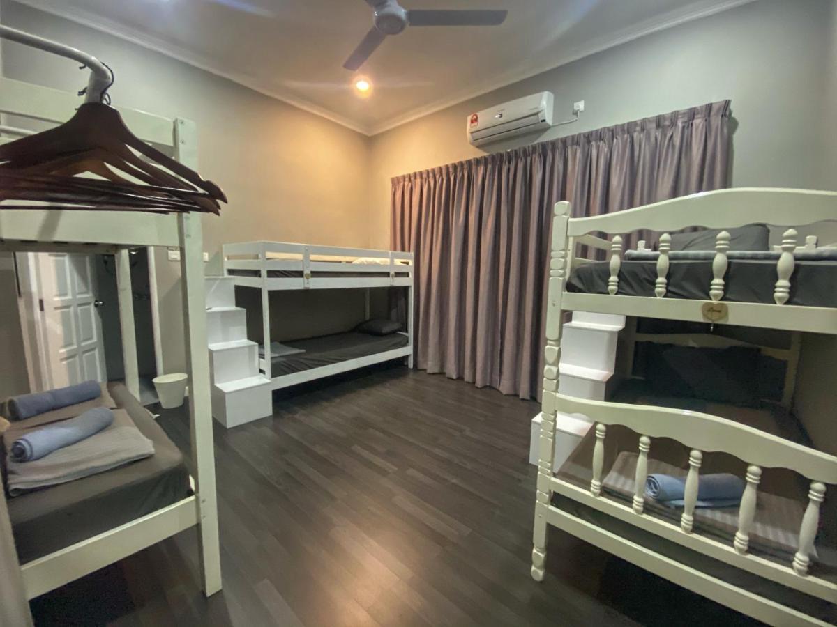 Shafickza Guesthouse Κουάλα Τερενγκάνου Εξωτερικό φωτογραφία