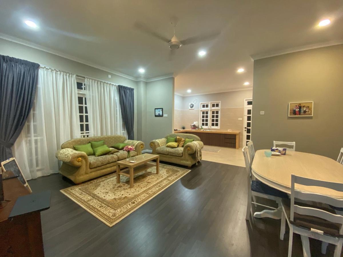 Shafickza Guesthouse Κουάλα Τερενγκάνου Εξωτερικό φωτογραφία